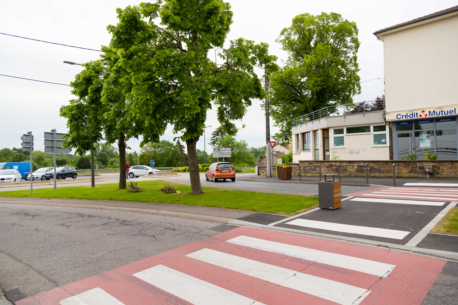 Aménagement de sécurité devant la CMDP